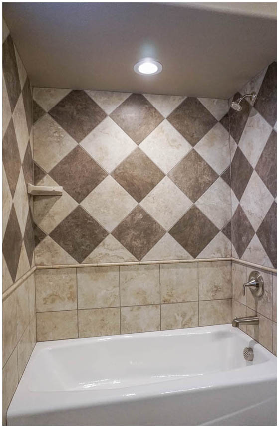 Bathroom Tile Design - Checkerboard