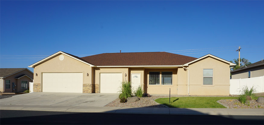 182 Sun Hawk Drive is a 3 bedroom, 2 bath home in Hawks Nest Subdivision in Grand Junction, CO.